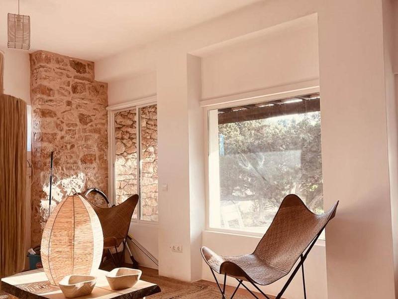Renovated Finca-Style Villa with Sea Views , 