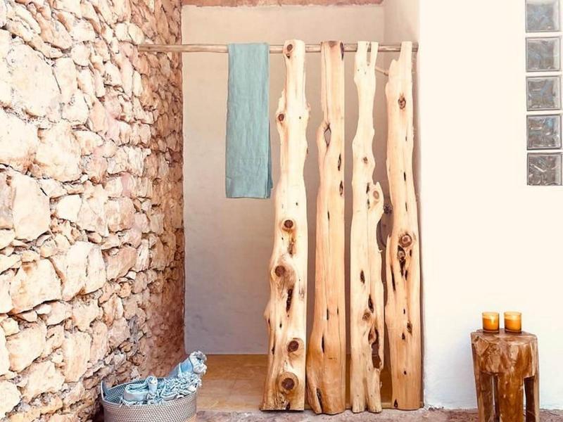 Renovated Finca-Style Villa with Sea Views , 