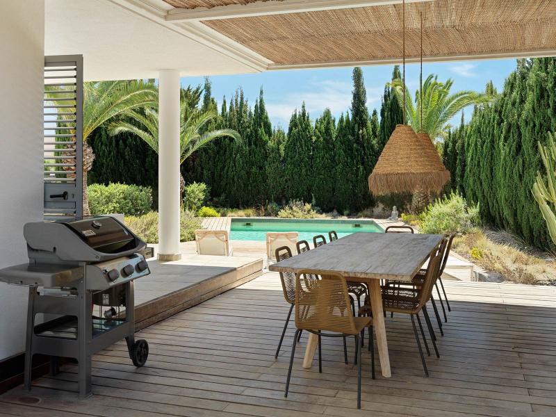 Peaceful 4-Bedroom Villa with Pool , Ibiza , Sant Josep de sa Talaia, 