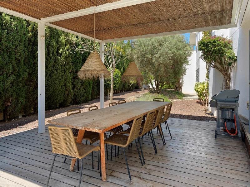 Peaceful 4-Bedroom Villa with Pool , Ibiza , Sant Josep de sa Talaia, 