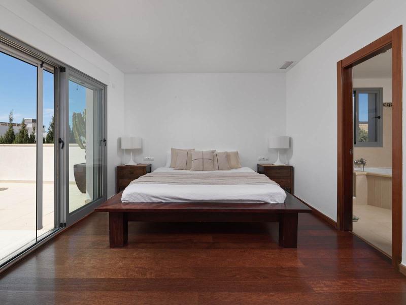 Peaceful 4-Bedroom Villa with Pool , Ibiza , Sant Josep de sa Talaia, 