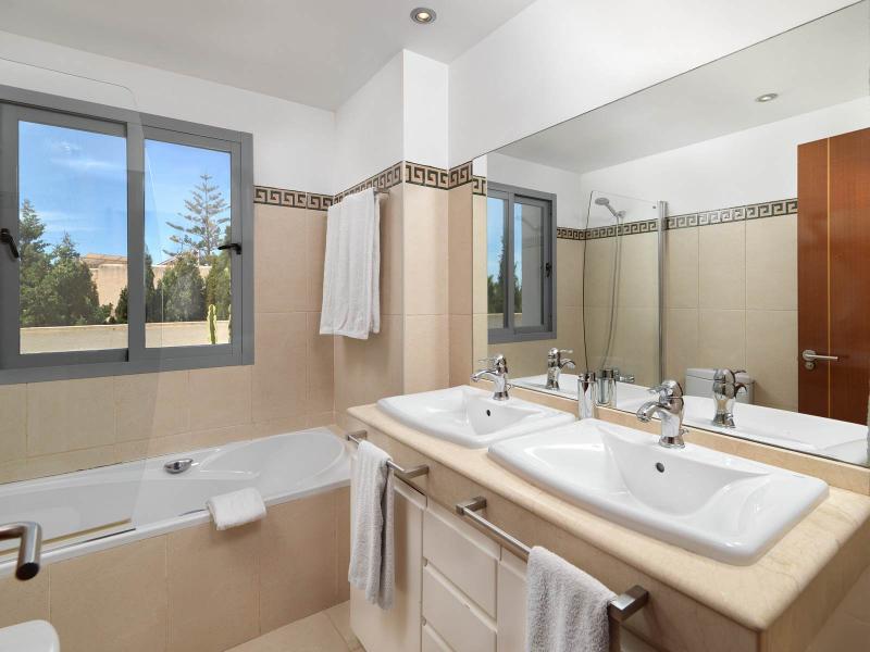 Peaceful 4-Bedroom Villa with Pool , Ibiza , Sant Josep de sa Talaia, 