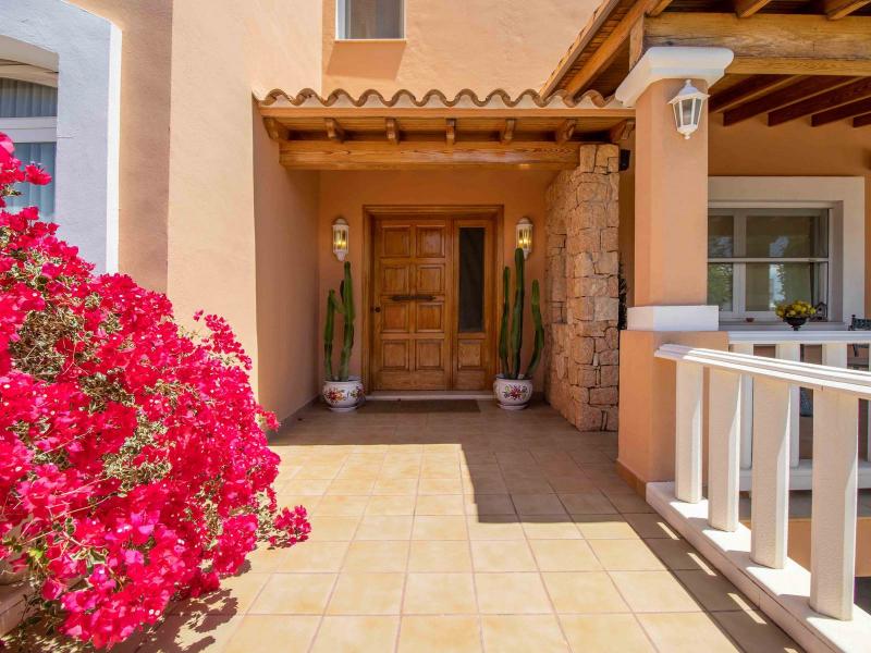 Luxurious Villa with Stunning Views in Can Bessó , East , Ibiza , South 