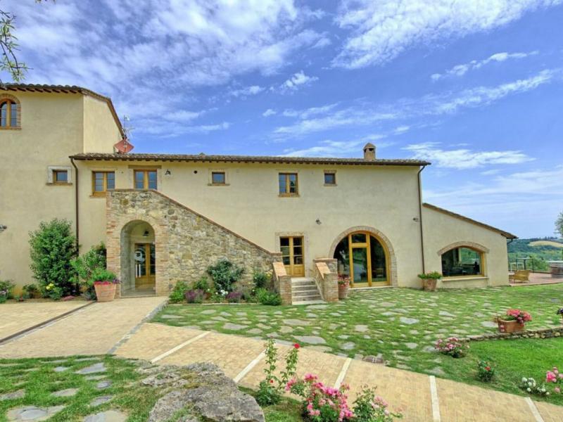 Wineries for sale for sale in Siena - Sarteano , 