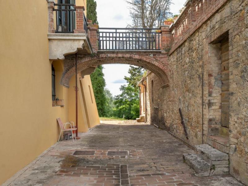 Wineries for sale for sale in Siena - Monteriggioni , 