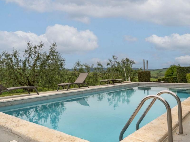 Country House/Farmhouse for sale for sale in Siena - San Quirico d'Orcia , 