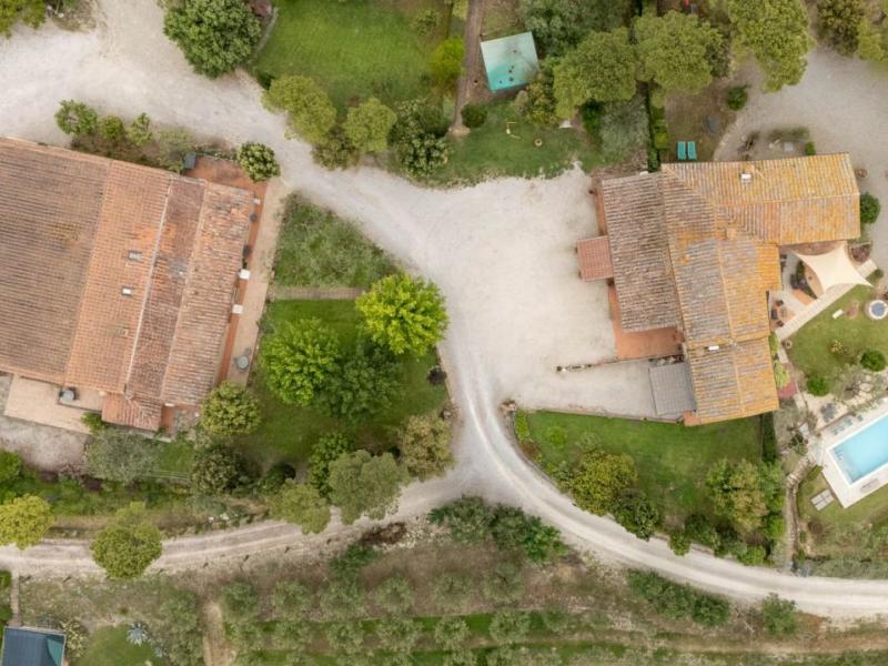 Country House/Farmhouse for sale for sale in Siena - San Quirico d'Orcia , 