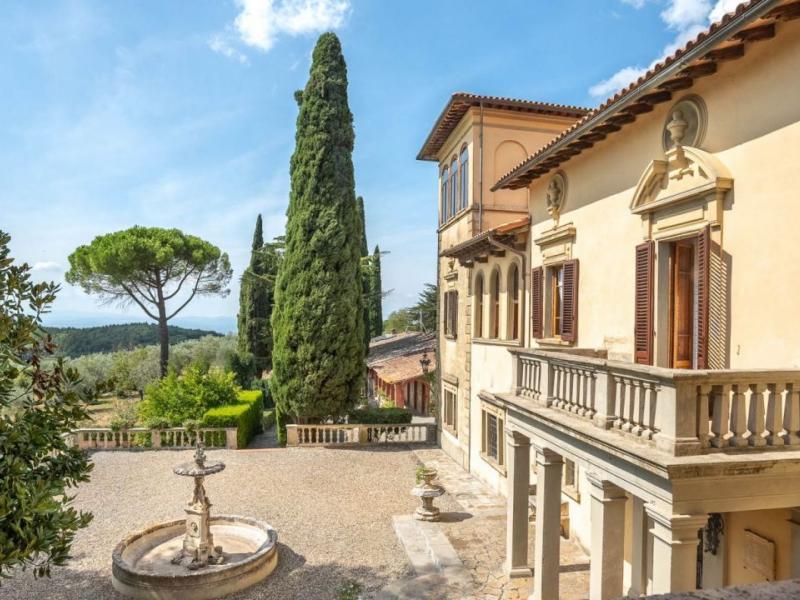 A Noble Tuscan Estate with World-Class Wine Production and Rich Heritage , Tuscany 