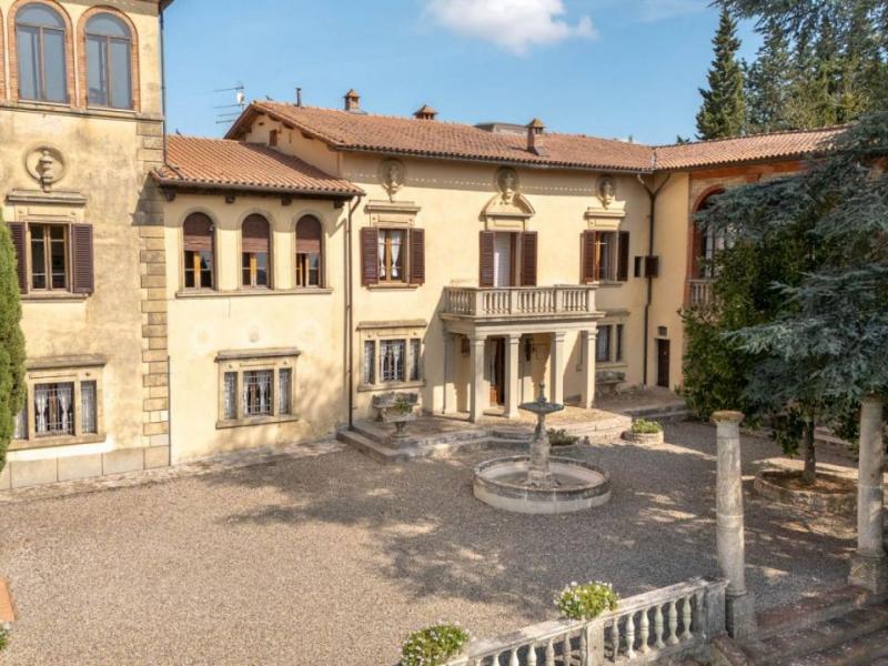A Noble Tuscan Estate with World-Class Wine Production and Rich Heritage , Tuscany 