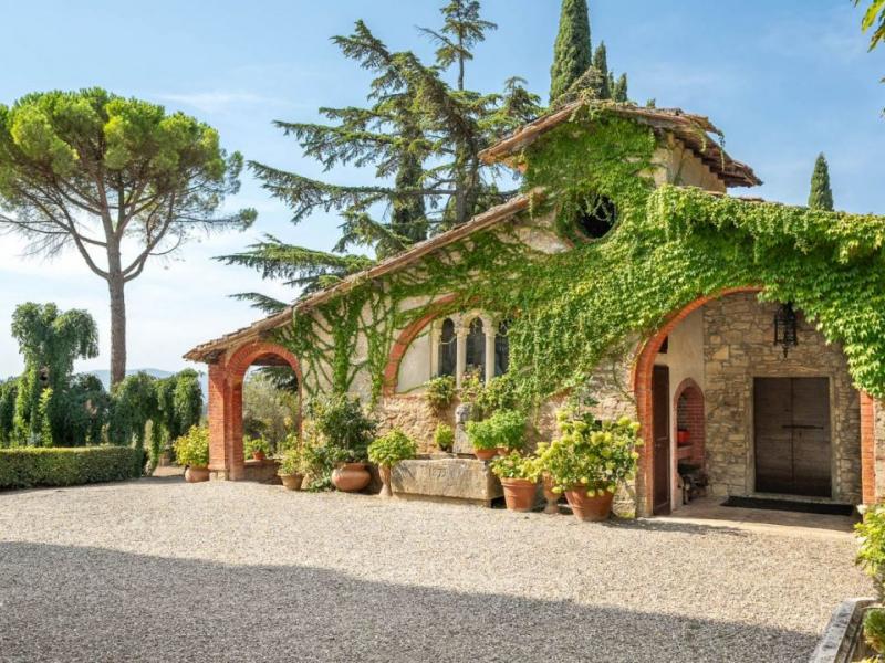 A Noble Tuscan Estate with World-Class Wine Production and Rich Heritage , Tuscany 