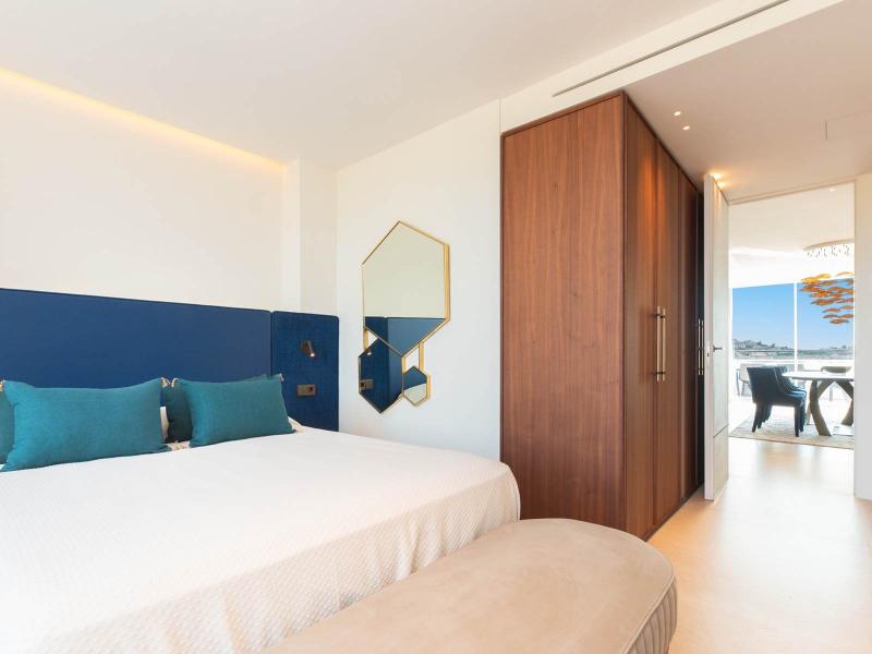 Exquisite 3-Bedroom Penthouse for Sale , Ibiza 