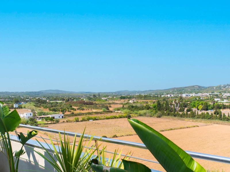 Exquisite 3-Bedroom Penthouse for Sale , Ibiza 