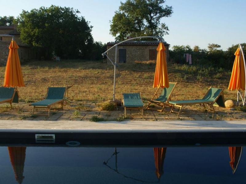 1700s Stone Farmhouse with Pool, Solar Energy & DOC Vineyards , Tuscany 