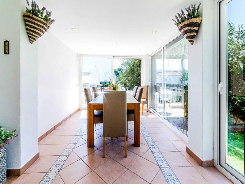 Spacious Family Home , Sitges 