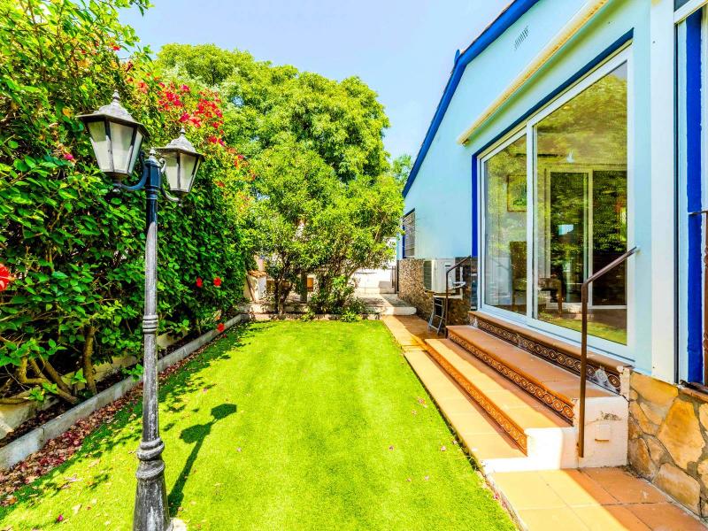 Spacious Family Home , Sitges 