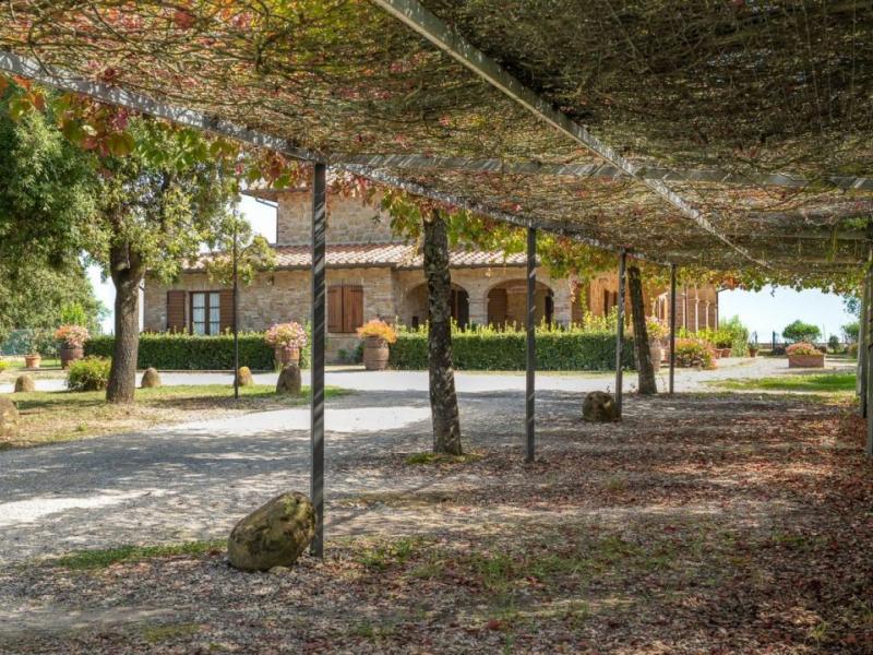 Hilltop Estate With Panoramic Views , Tuscany 