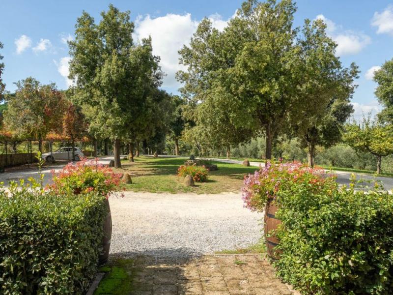 Hilltop Estate With Panoramic Views , Tuscany 