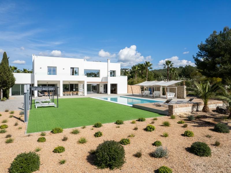 Villa Ashley , Jesus 