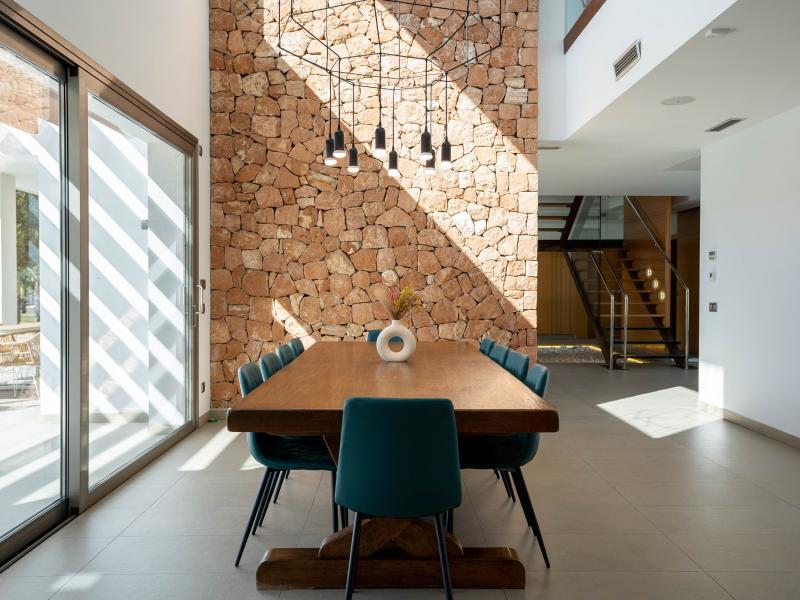 Villa Ashley , Jesus 