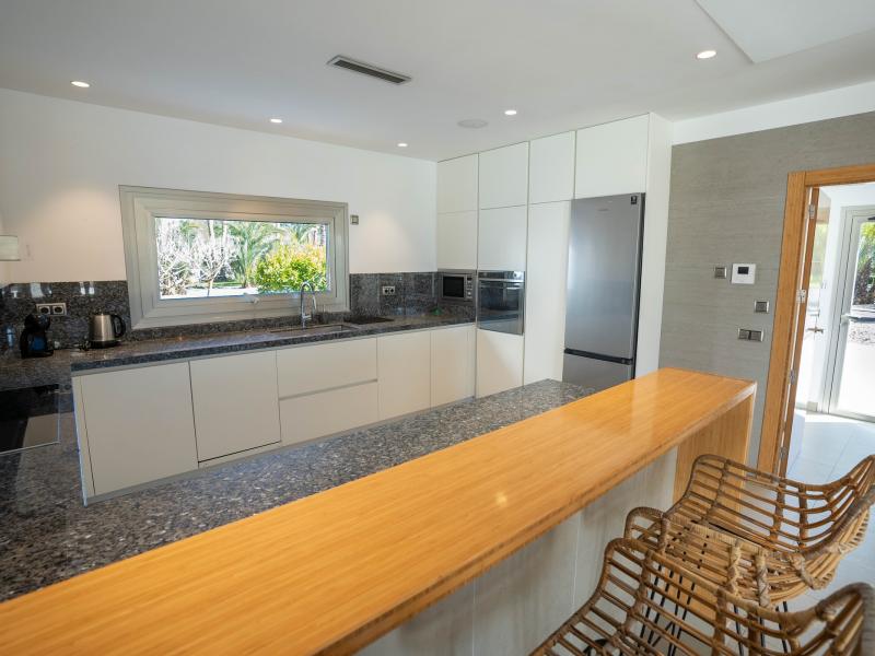 Villa Ashley , Jesus 