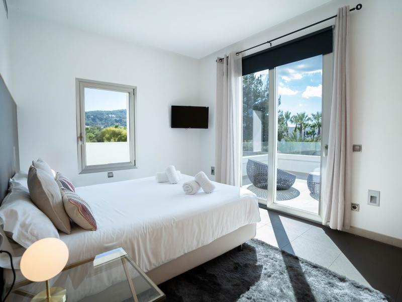 Villa Ashley , Jesus 