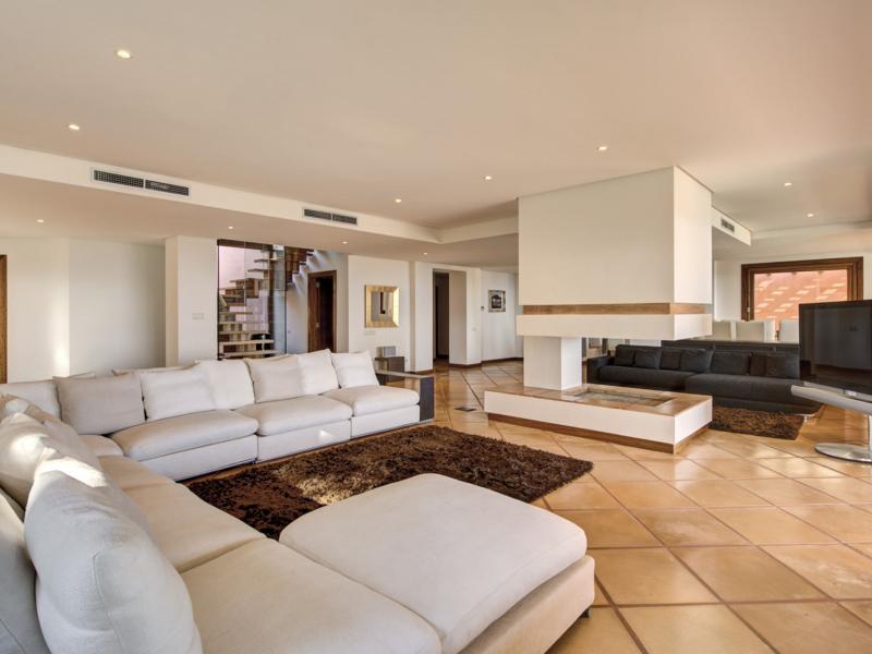 Villa Miles , Cap Martinet 