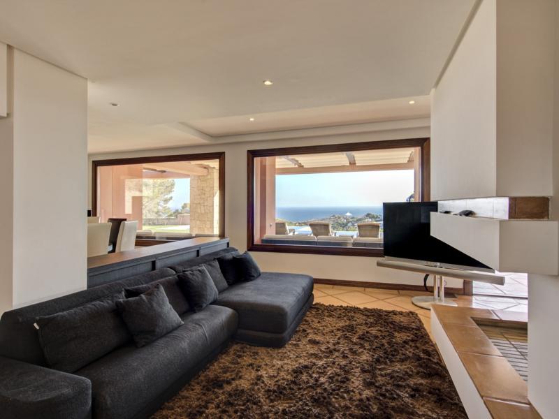 Villa Miles , Cap Martinet 