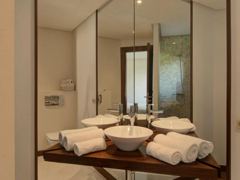 Villa Miles , Cap Martinet 