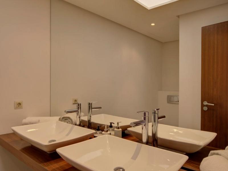 Villa Miles , Cap Martinet 