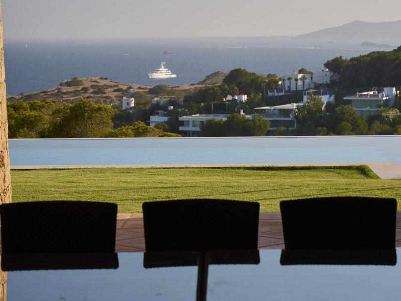 Villa Miles , Cap Martinet 