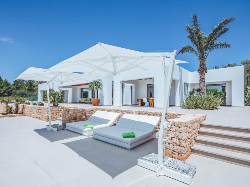 Can Benirras , Ibiza 