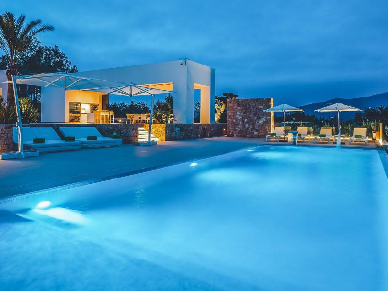 Can Benirras , Ibiza 