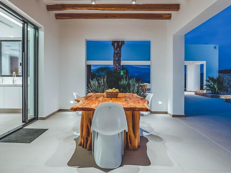 Can Benirras , Ibiza 