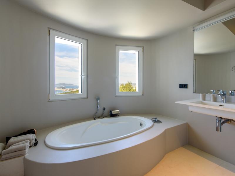 Villa Fortuna , Cap Martinet 