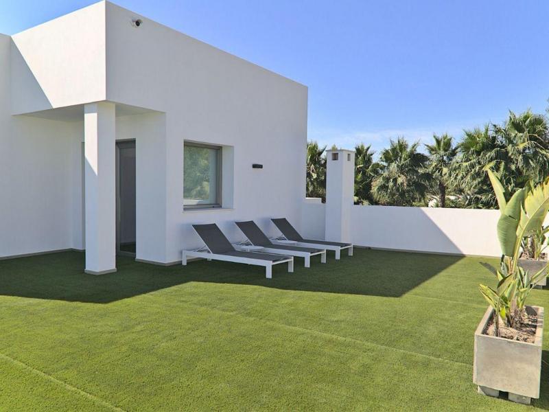 Casa Fourteen , Jesus 