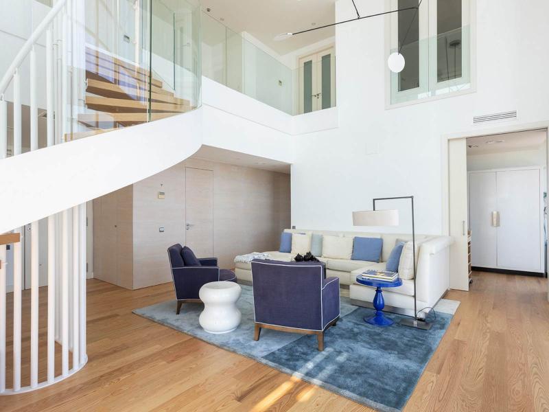 Penthouse for sale in Barcelona , 