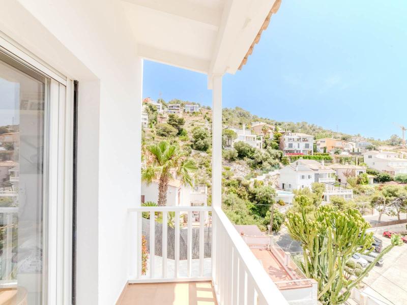 Modern Villa with Panoramic Sea Views in Levantina, Sitges , Sitges 