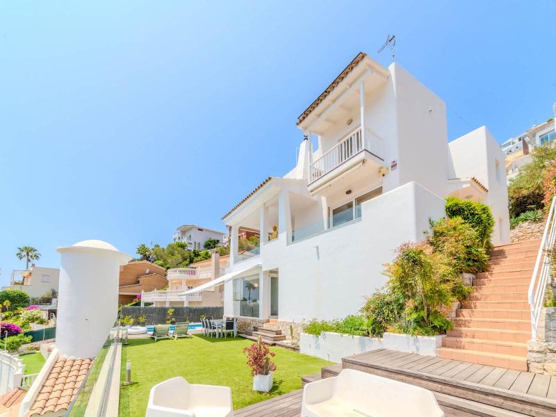 Modern Villa with Panoramic Sea Views in Levantina, Sitges , Sitges 