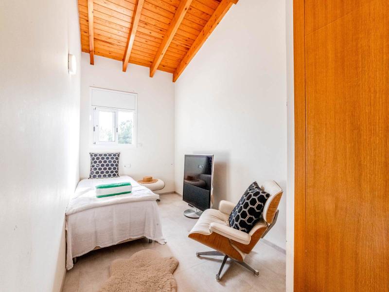 Semi-Detached Villa with Pool in Levantina, Sitges , Sitges 
