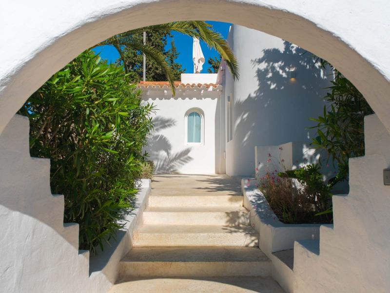 Traditional Ibiza Villa for Sale with Sea Views , San Jose 