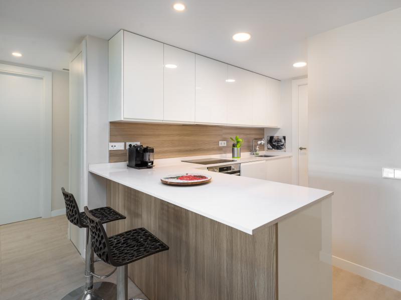 Beautiful 2-Bedroom Apartment for Sale on the New Golden Mile , Estepona 