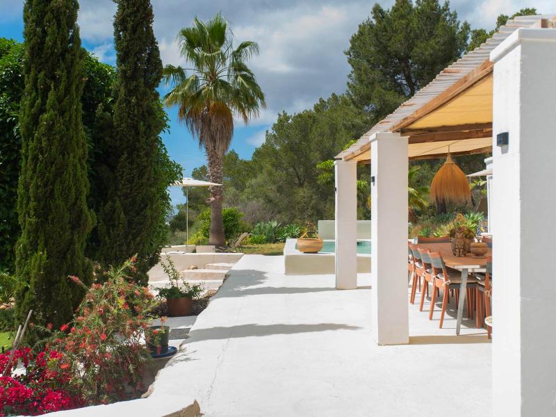Tranquil 5-Bedroom Finca with Sea Views , Ibiza 