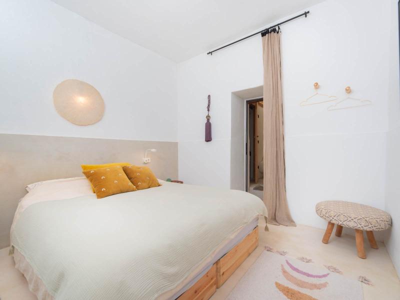 Tranquil 5-Bedroom Finca with Sea Views , Ibiza 