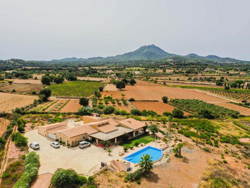 Luxury Finca for Sale in Son Prohens, Mallorca , East 