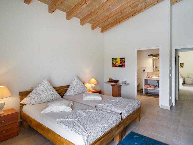 Luxury Finca for Sale in Son Prohens, Mallorca , East 