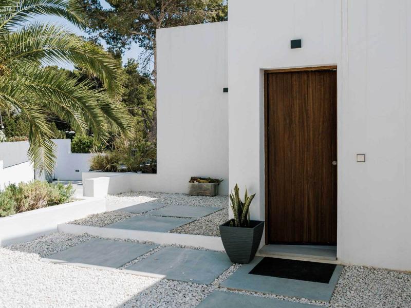 Renovated Modern Villa for Sale in Ibiza , San Antonio 