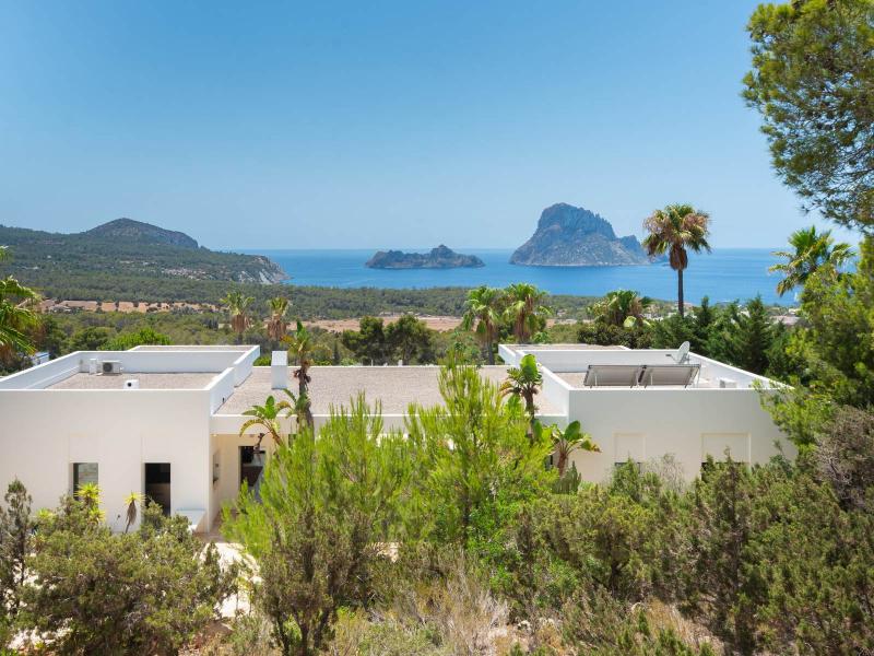 Modern Luxury Villa for Sale in Cala Carbo , Sant Josep de sa Talaia 