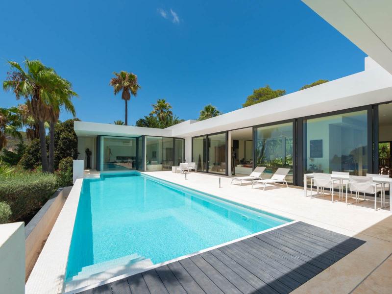 Modern Luxury Villa for Sale in Cala Carbo , Sant Josep de sa Talaia 
