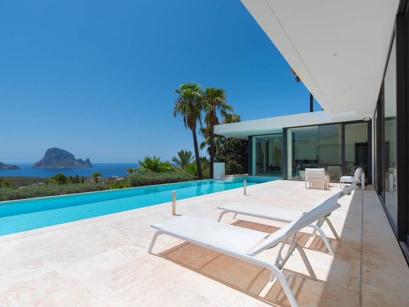 Modern Luxury Villa for Sale in Cala Carbo , Sant Josep de sa Talaia 