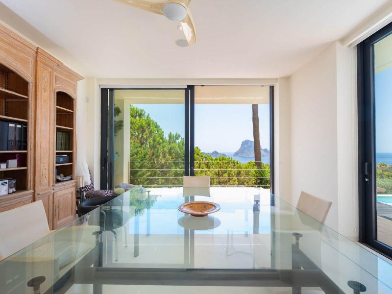 Modern Luxury Villa for Sale in Cala Carbo , Sant Josep de sa Talaia 